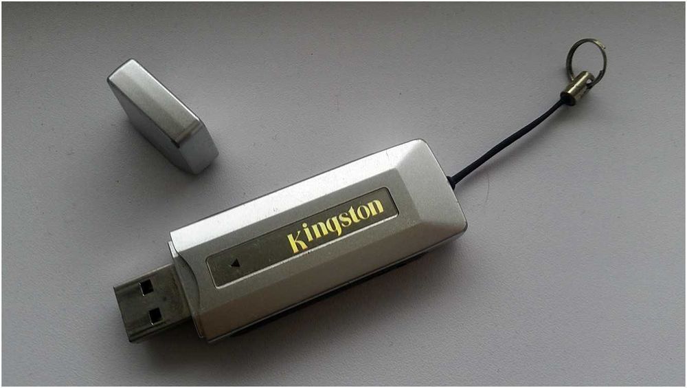 Pendrive Kingston Data Traveler II 256MB USB Retro Vintage Unikat 2000