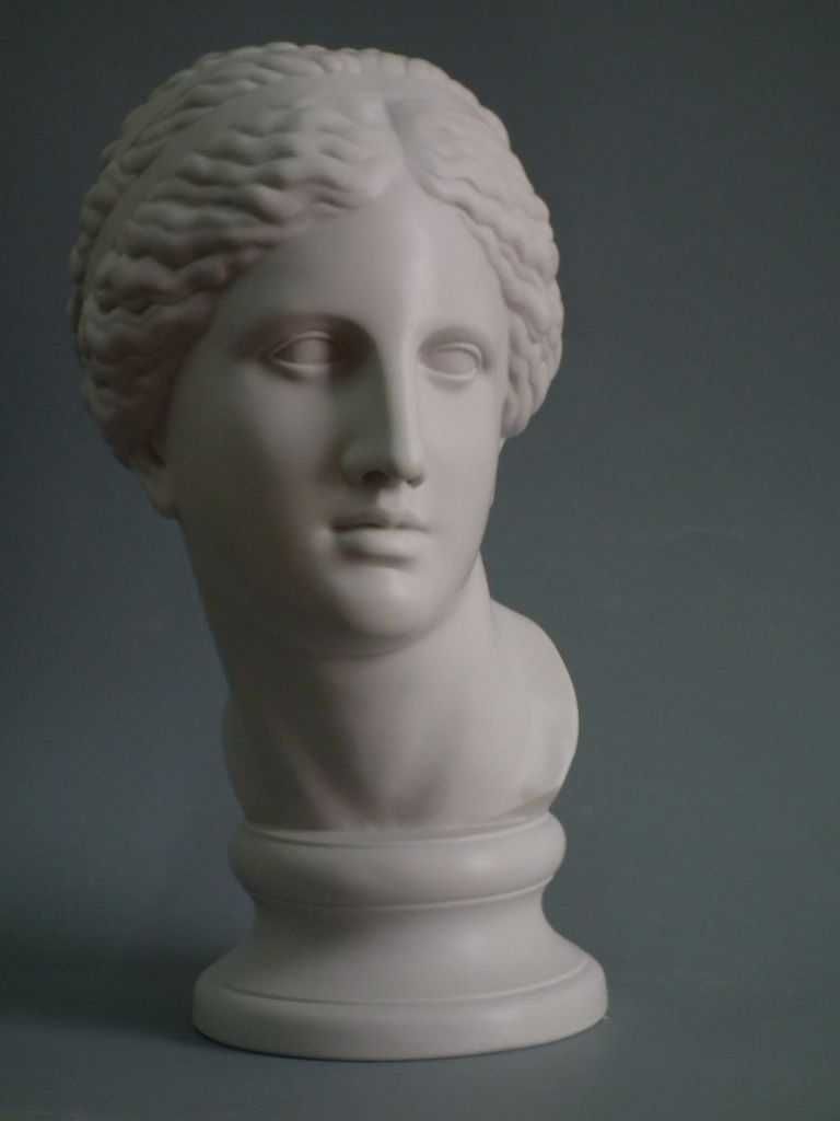 Венера голова маска геометрические фигуры бюст скульптура
