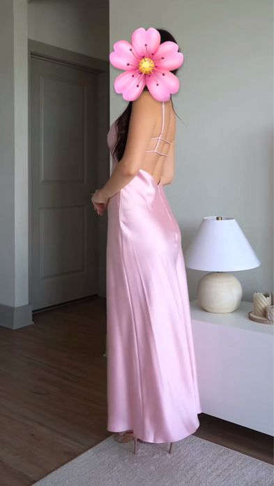 Сатинове плаття Zara