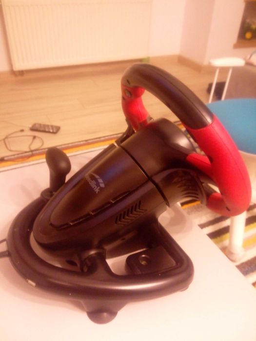 Kierownica Firmowa PS5 i komputer