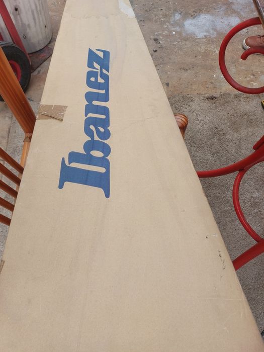 Guitarra Ibanez   preta