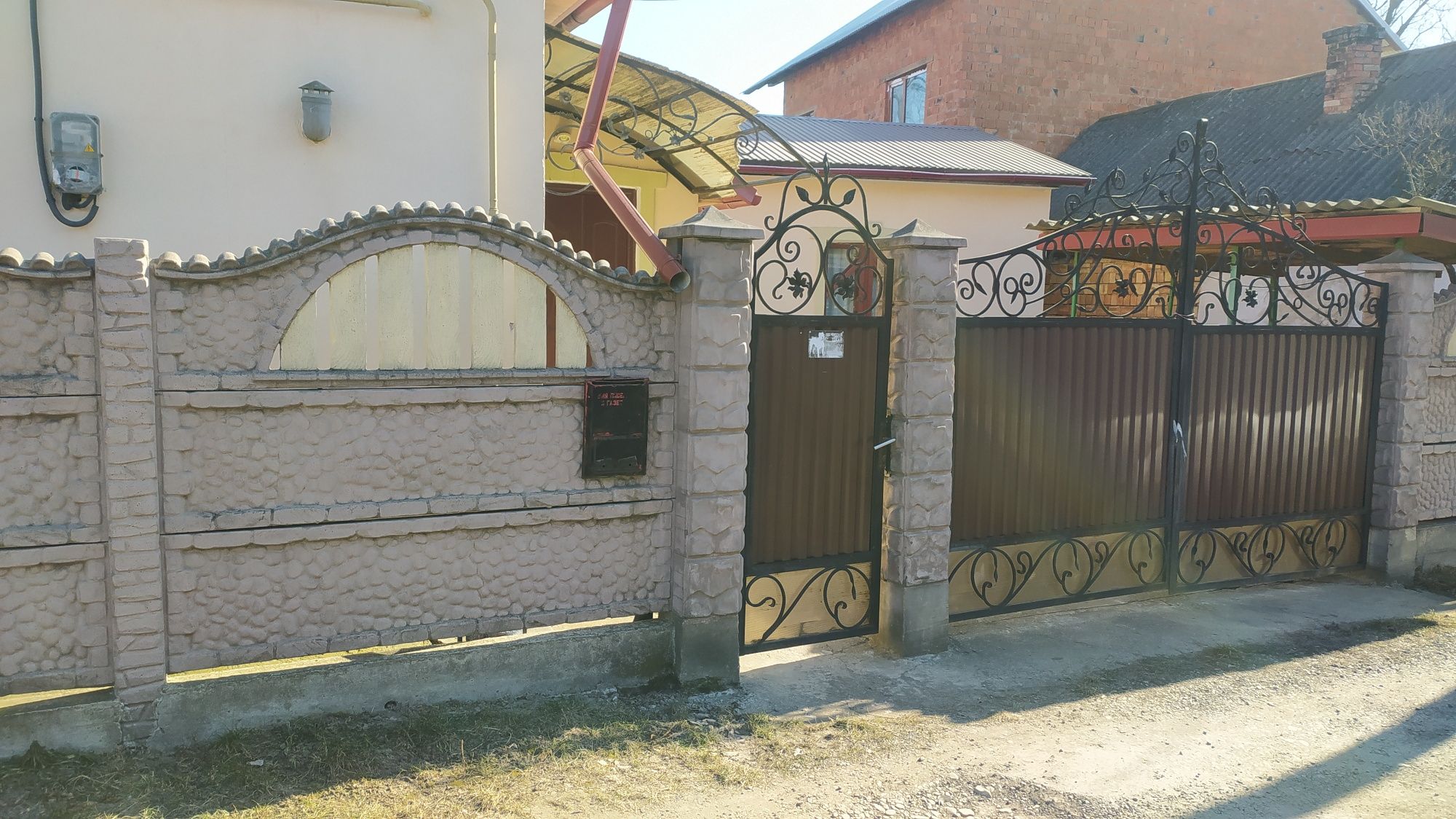 Приватний будинок, цегляний