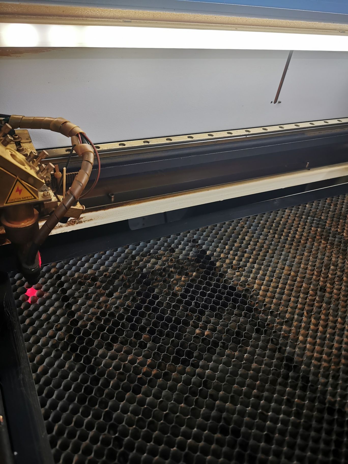 Ploter laserowy CO2 60x40