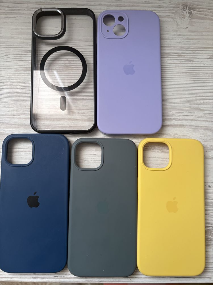 Чохли на iphone 13