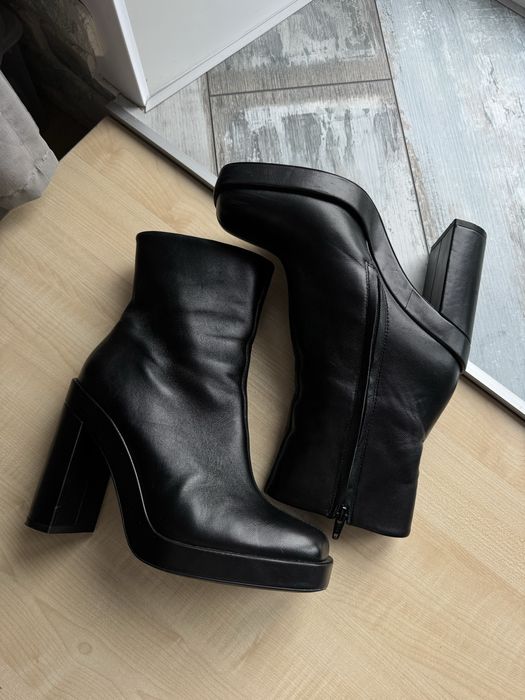Жіночі шкіряні ботильони Zara 39 Кожаные ботинки
