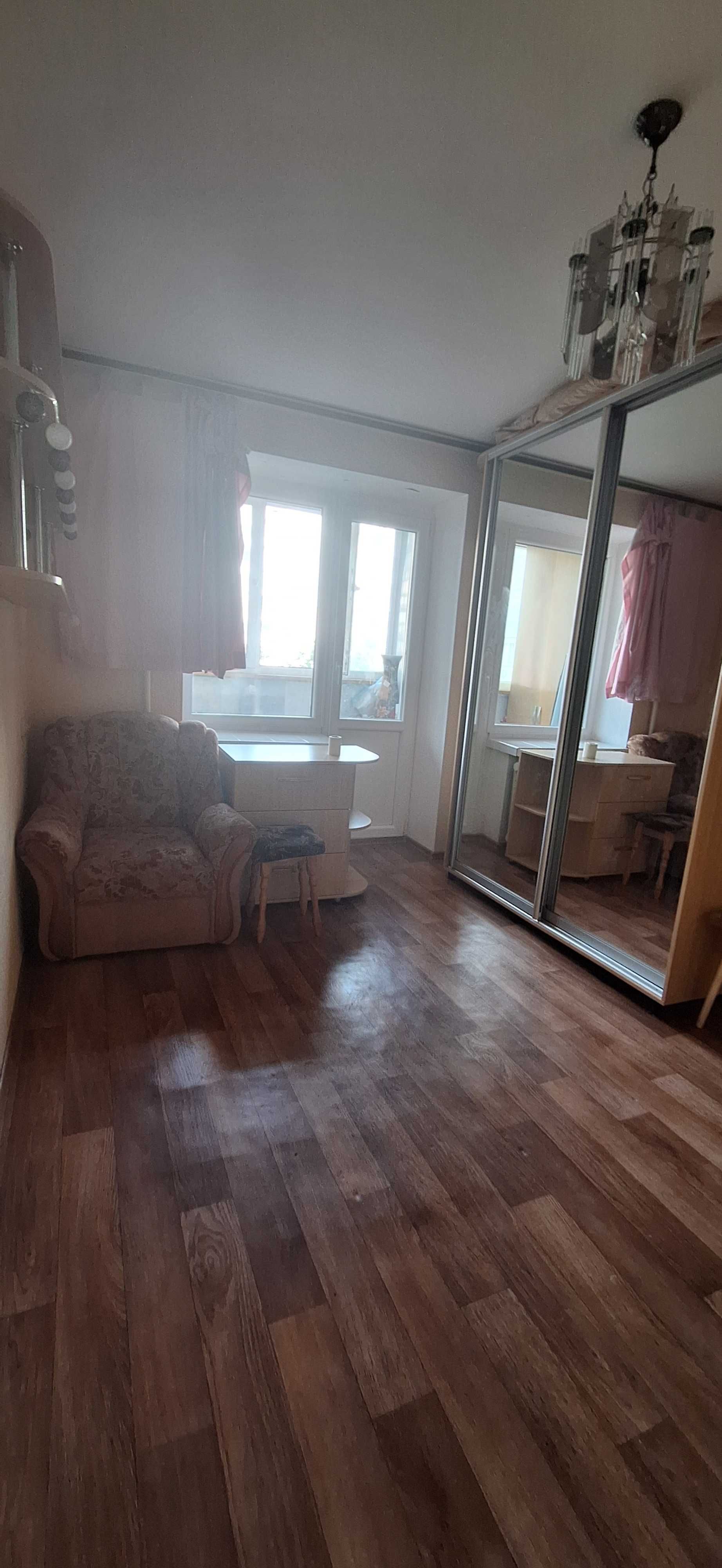 Сдается 3 ком. кв. в Корабельном р-н по.Богоявленский 327/2