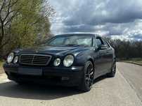 Mercedes Benz CLK w208