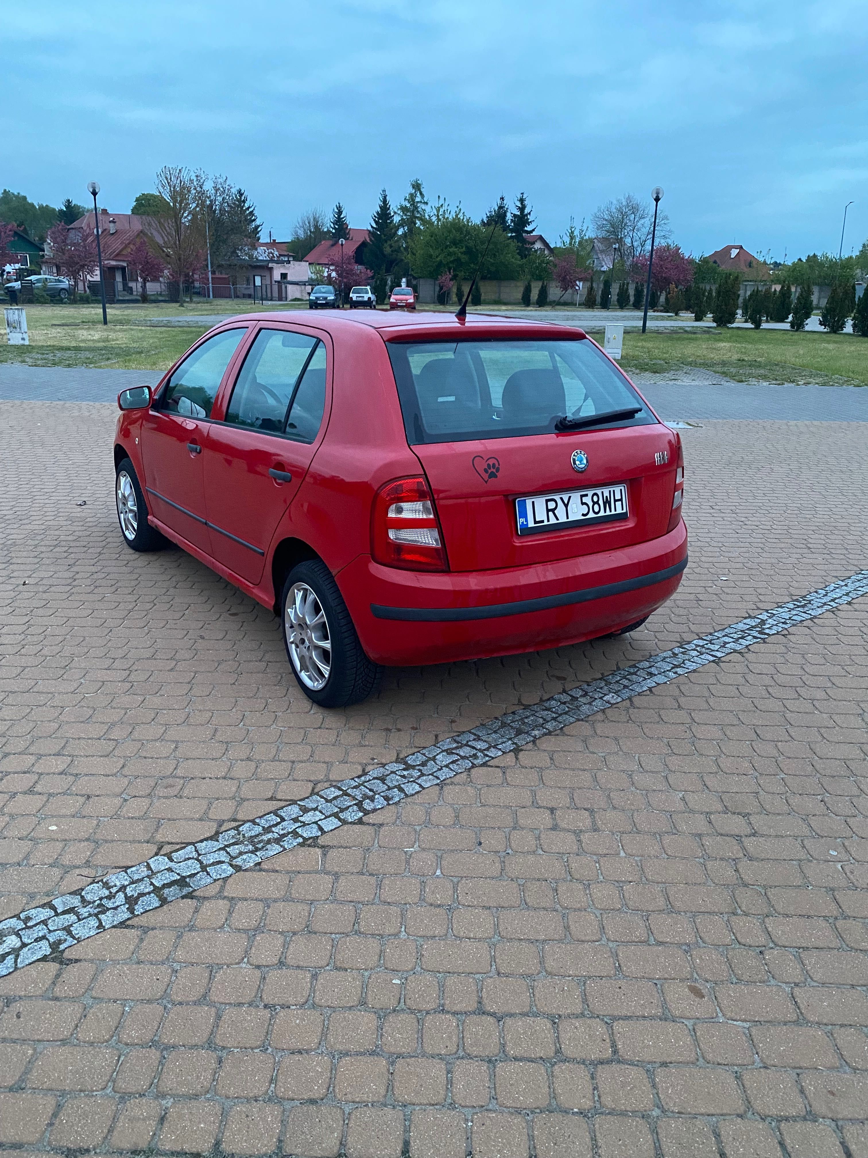 SPRZEDAM  Skodę fabię 1.9 TDI