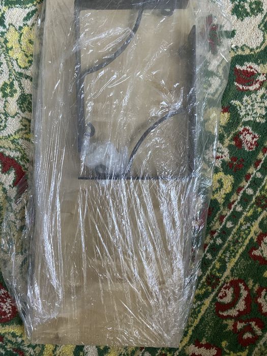 Полиця Ikea на стіну