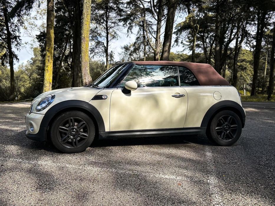 Mini Cabrio Cooper D