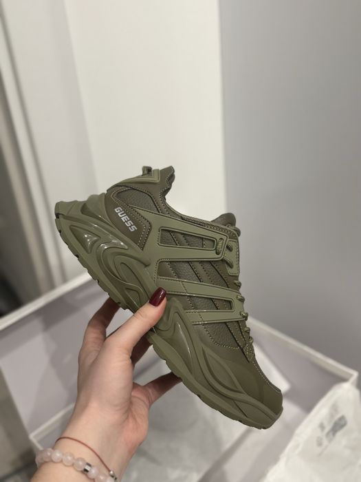 Кросівки Guess Belluno хакі кроссовки хаки