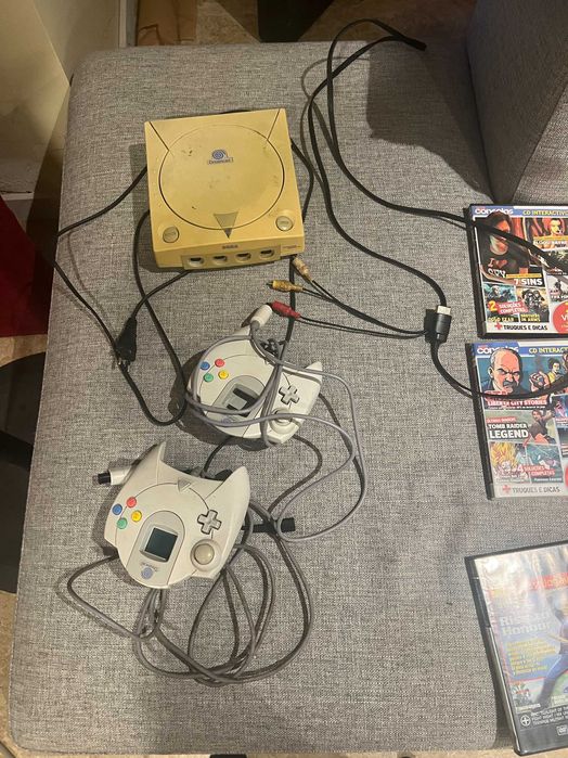 Jogos PS2 / PS3 / DVDs /Etc.