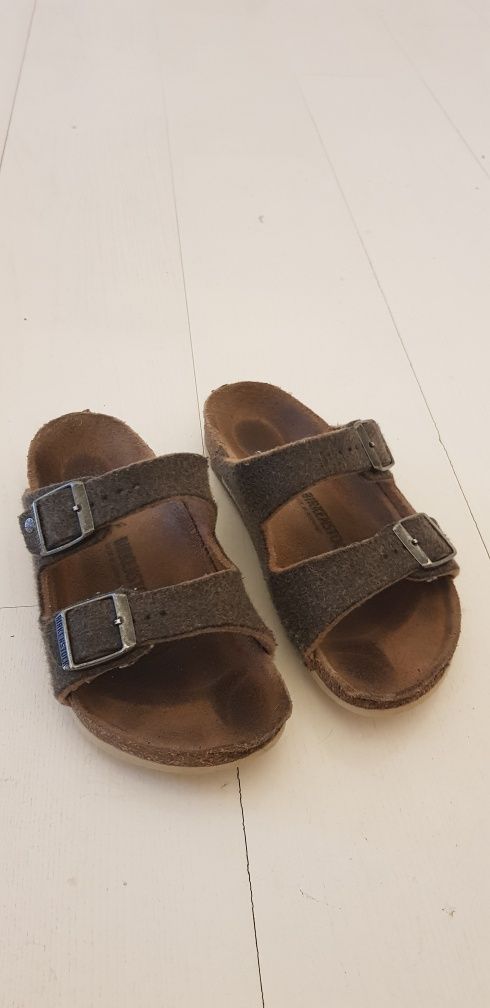 Klapki, sandały, buty birkenstock r.32