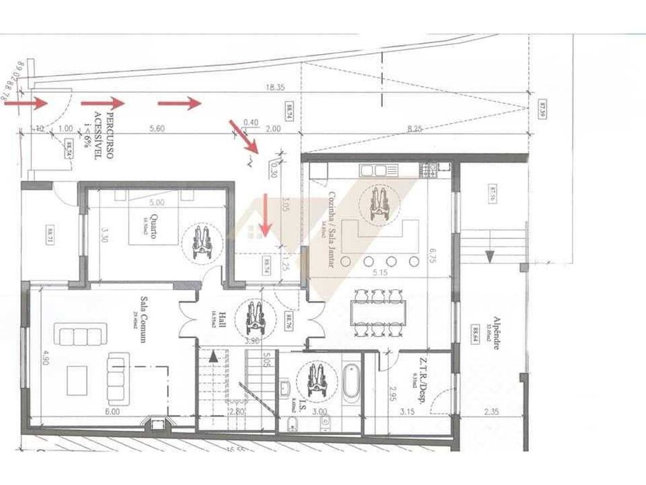 Moradia para restauro localizada em Casal do Bolho Cantanhede