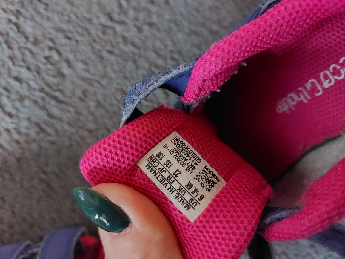 Buciki Adidas r.23