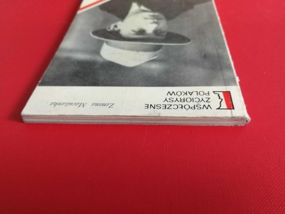 „Leon Kruczkowski” Zenona Macużanka, biografia, Iskry, 1976