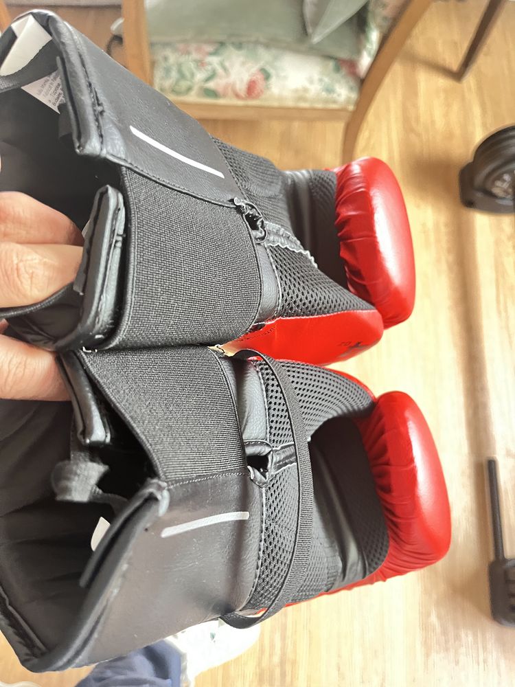 Par de luva de boxe
