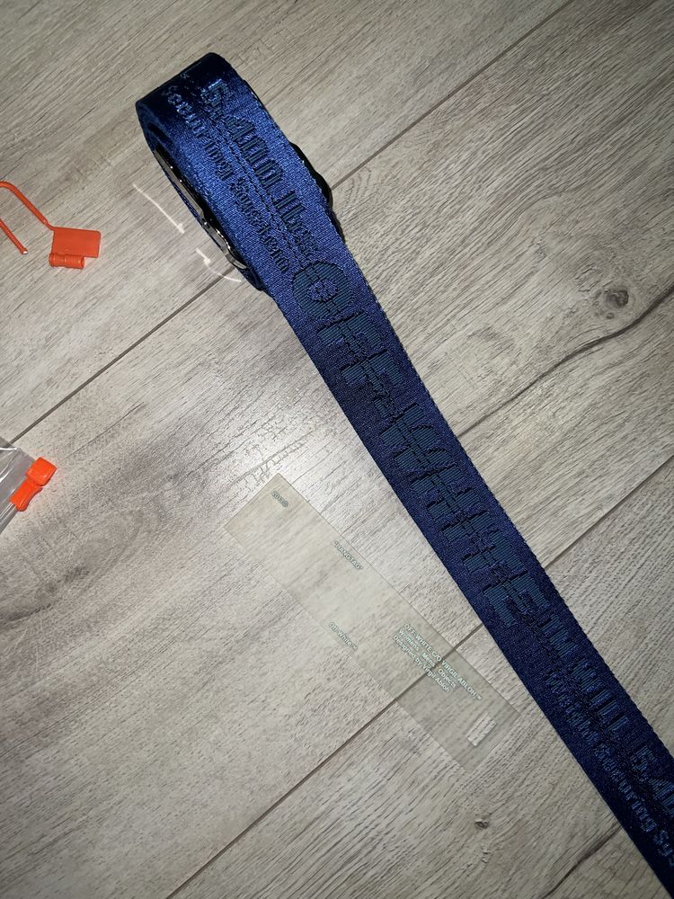 Pasek off-white blue