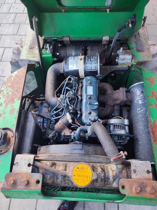 Mini ładowarka Avant 320