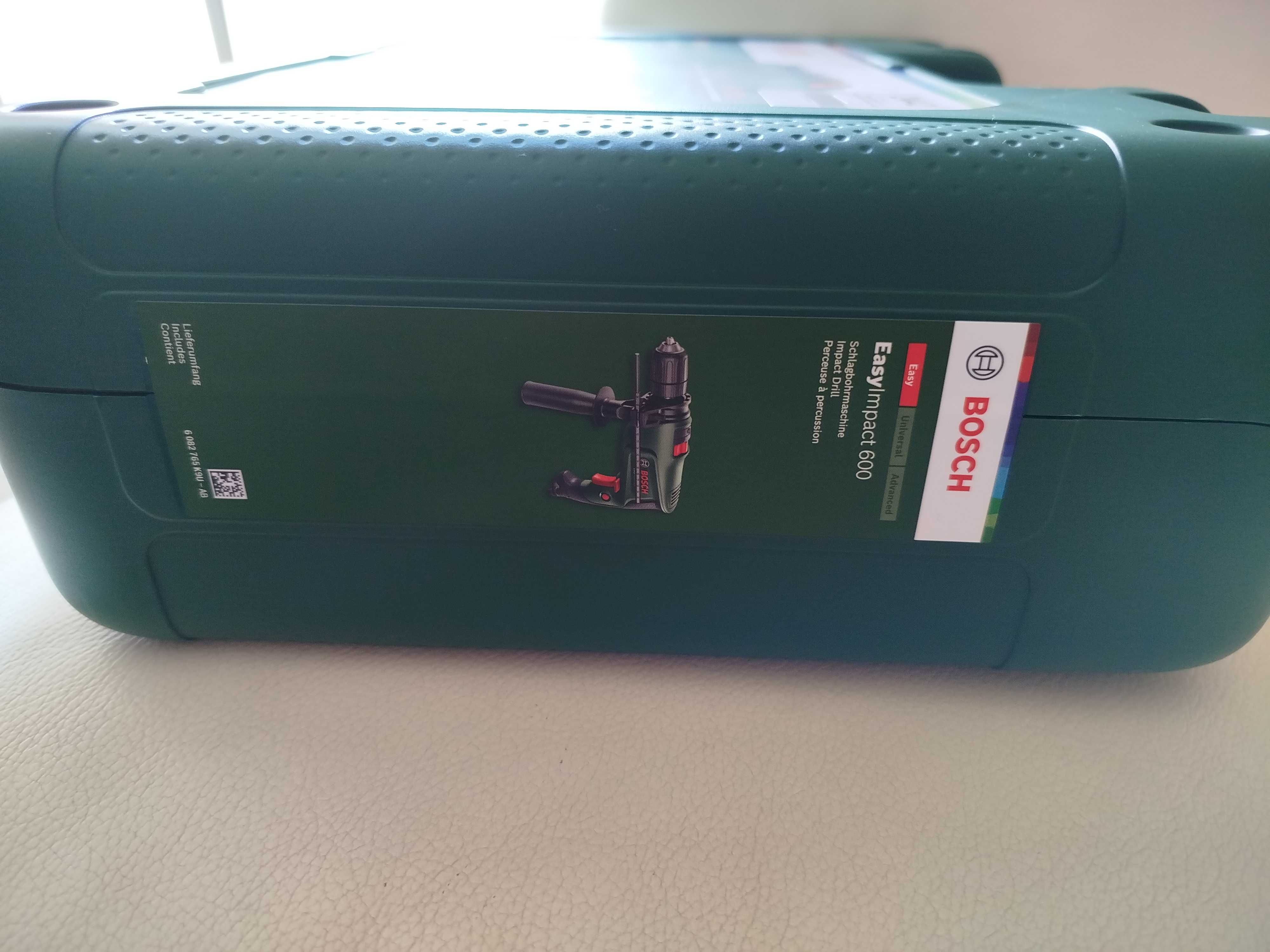 Berbequim BOSCH Easyimpact 600 (novo)