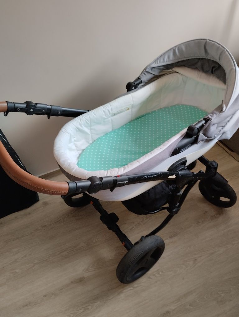 Wózek dla dziecka 3w1 Dynamic Baby + GRATIS