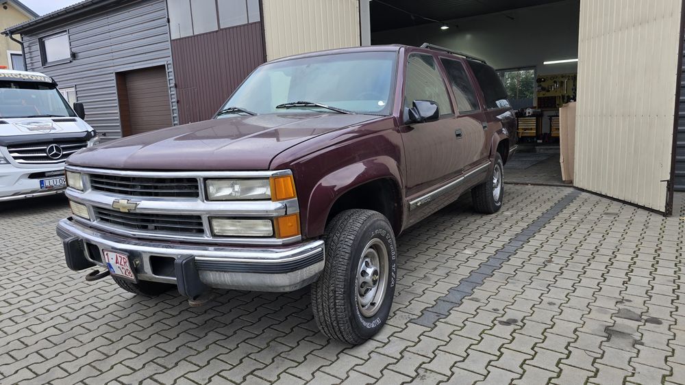 Chevrolet suburban _6.5 Diesel_v8_1995r