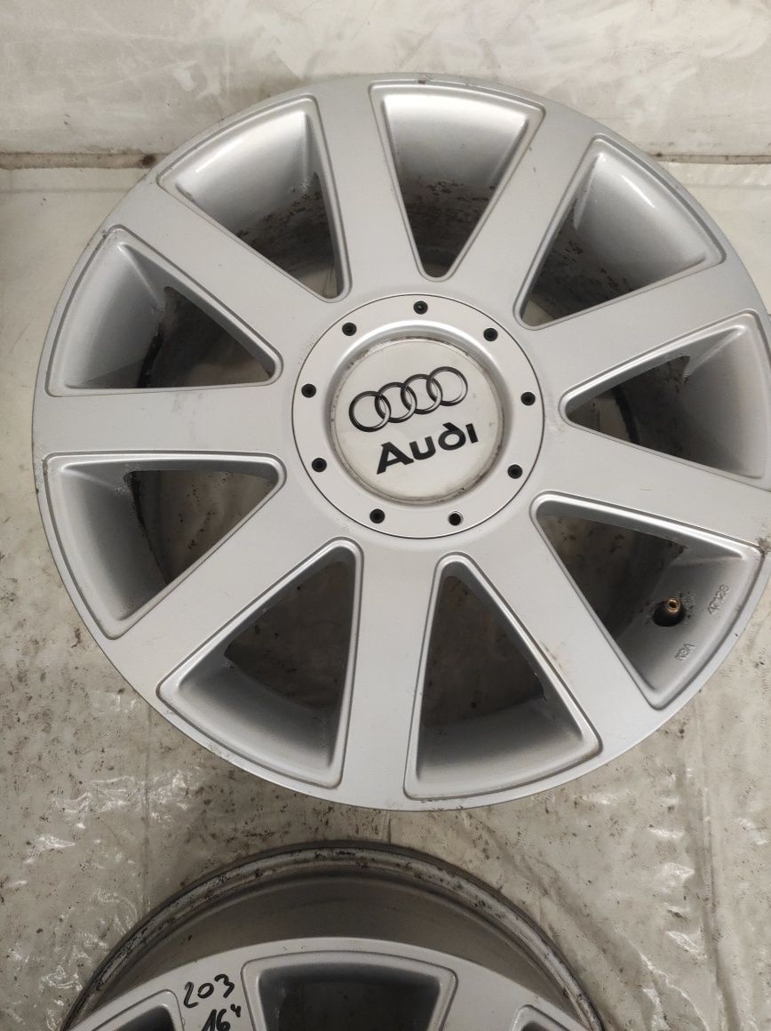 203 Felgi aluminiowe AUDI R 16 5x112 otwór 57,1