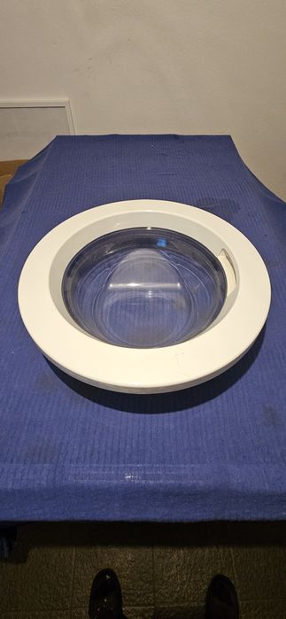 Drzwiczki  i kolo bebna pralki Samsung WF600B0BKWQ