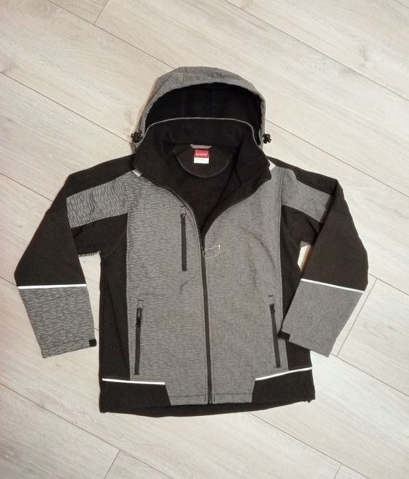 Nowe kurtki męskie Softshell S.M .L XL Wyprzedaż