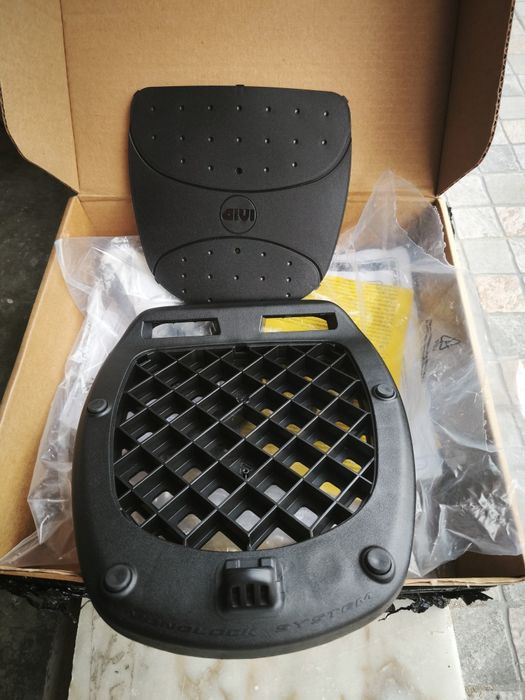 Suporte top case Givi