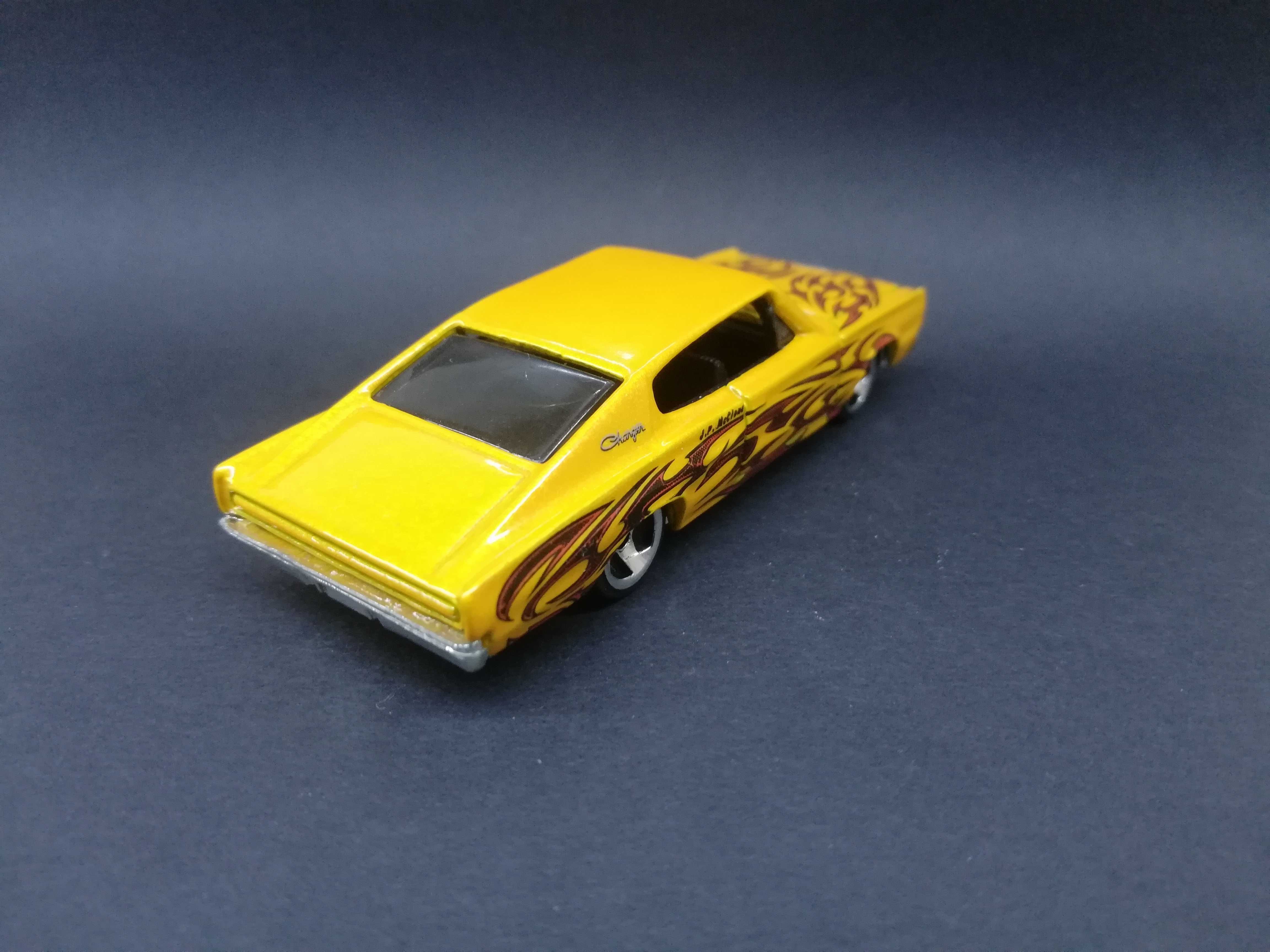 Resorak Hot Wheels '67 Dodge Charger (2002)