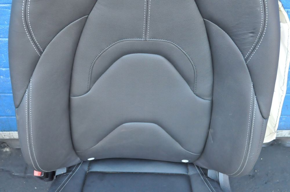 TOYOTA SUPRA MK5 GR PRZEKŁADKA WNĘTRZA FOTELE KANAPA BOCZKI SKÓRA 23R