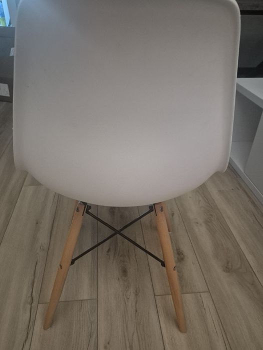 6 krzeseł,  salon, kuchnia