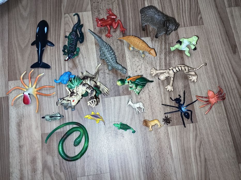 Продам детские игрушки