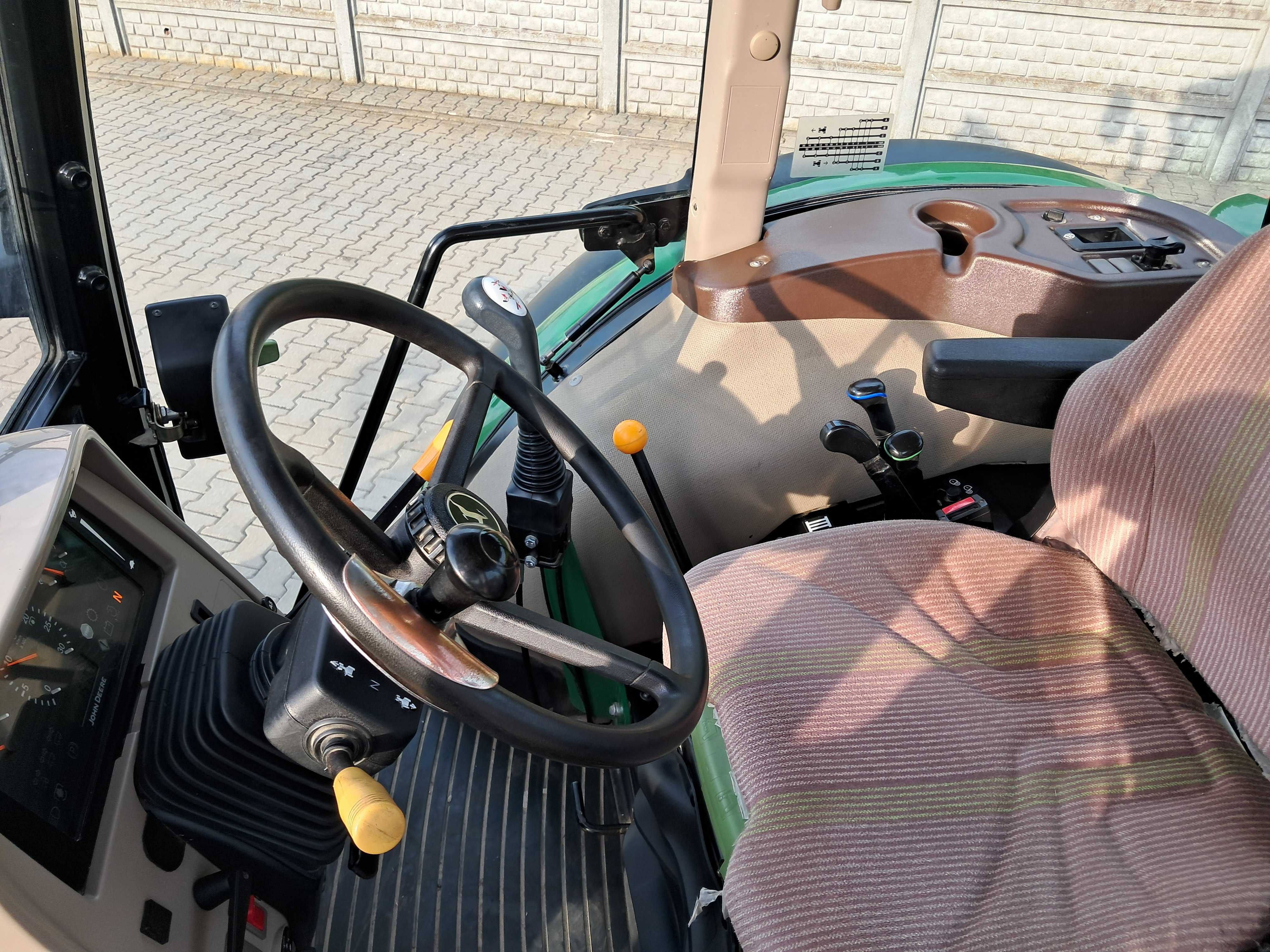 John Deere 100 D 100 KM
