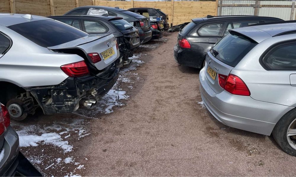 BMW 3 E90 Е91 М-Пакет  БМВ Е90 рестайл разборка Запчастини БМВ Е90