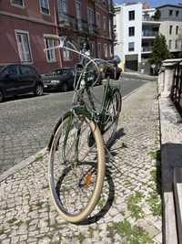 Bicicleta clássica pasteleira belga da marca Penney dos anos 60