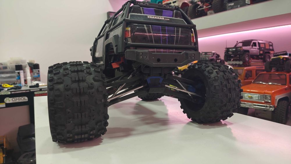 RC Traxxas Summit 1/10