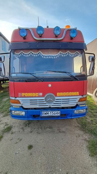 Renault i Mercedes Atego