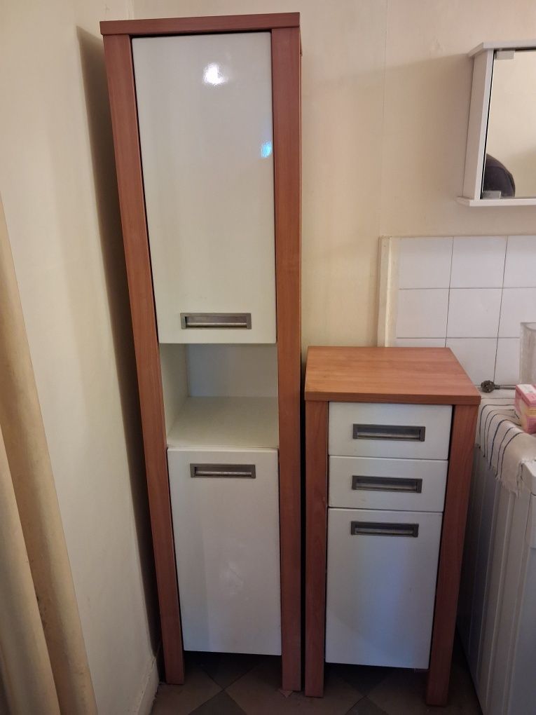 Zestaw szafek łazienkowych
