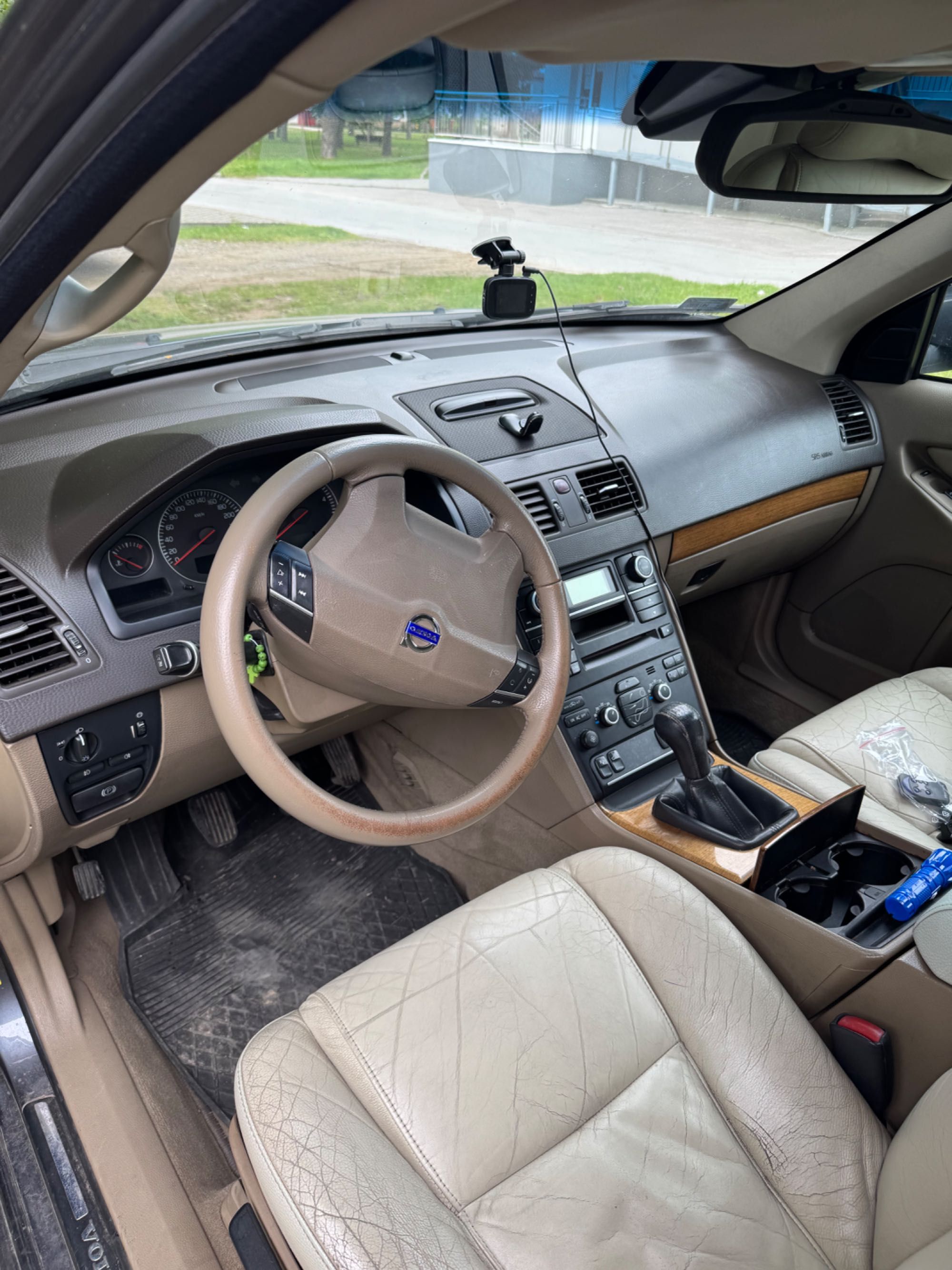 Sprzedam Volvo xc90 model po liftingu, Pilne .