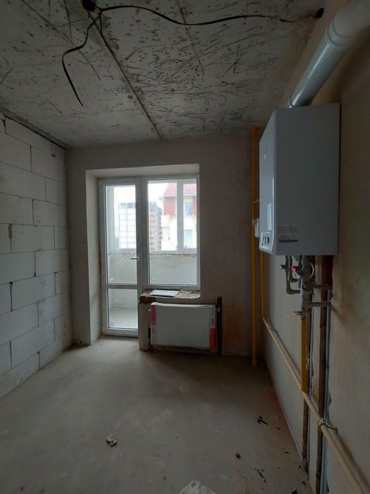 Продам 2 кімнатну квартиру по супер ціні в ЖК Київський маєток.
