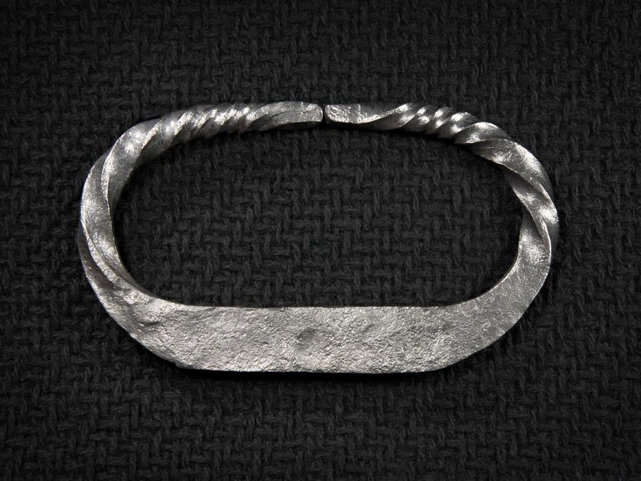 Kute krzesiwo kowalskie z krzemieniami, do bushcraftu i rekonstrukcji