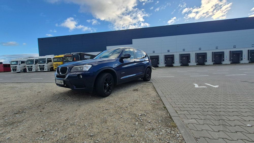 BMW  X3   xDrive
