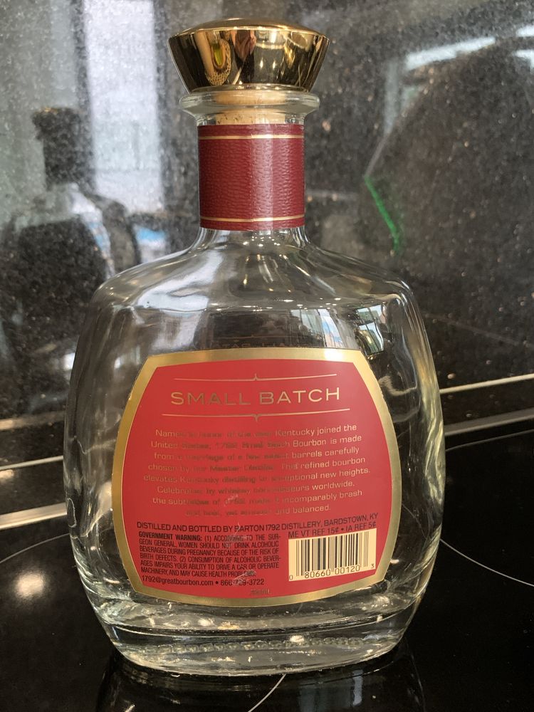 Garrafa Whiskey Small Batch 1792