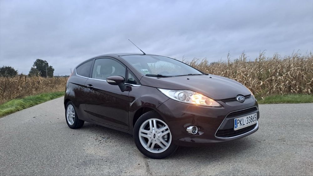 Ford Fiesta Ghia, 1,25 benzyna , 137 000