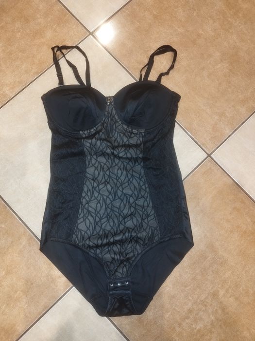 Body biustonosz bielizna Triumph