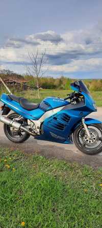 SUZUKI RF600R  на доках