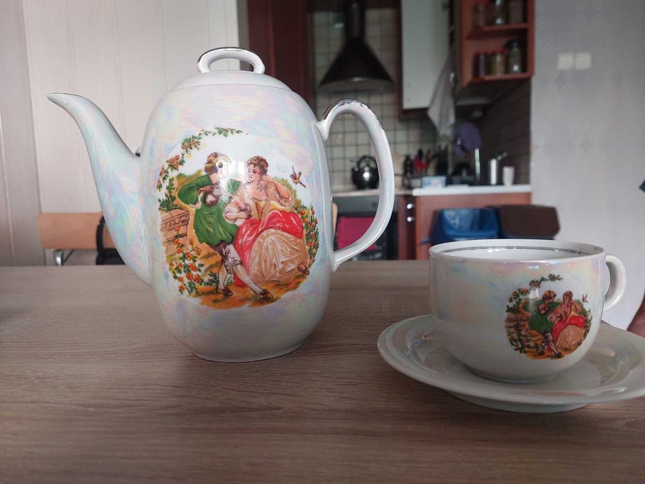 dzbanek porcelanowy porcelana Wałbrzych