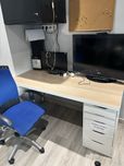Uzywane biurko ikea 150x75x74 z szufladami